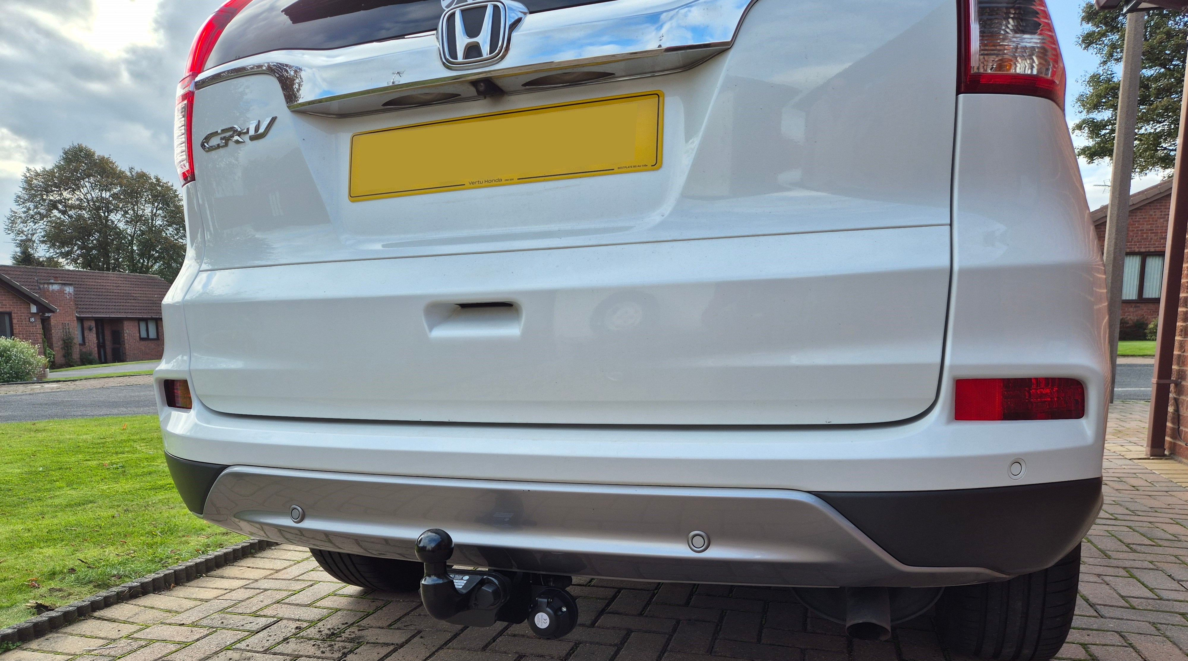 Fixed Flange Towbar - CR - V (Mk 4) Inc. Black Edition 2012 - 2018 Inc Fitting